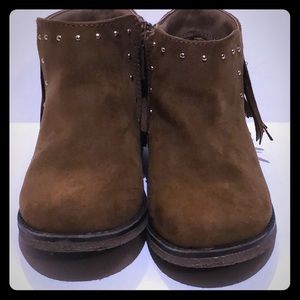 Children’s Place sz. 8 toddlers Brown boots